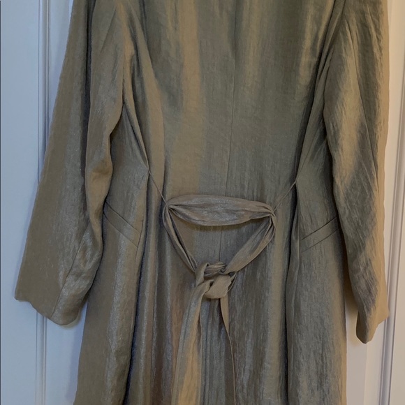 Never worn - Picture 4 of 5